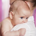 Después de una cesárea no se debe cargar al bebé durante tres semanas