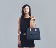 4.Cargar con bolsas y bolsos