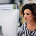 Utiliza las encuestas publicadas y los simuladores de sueldo que ofrece Internet