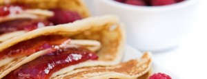 Crêpes rellenas con frambuesas