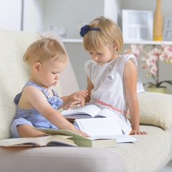¿Cómo presentar el bebé a su hermano? ¿Cómo presentar el bebé a su hermano?