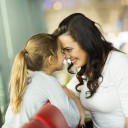 Enséñale el “juego de la estatua”