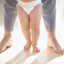 ¿Cómo sabemos si las piernas del niño son normales?