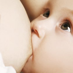 La lactancia mixta : beneficios y desventajas