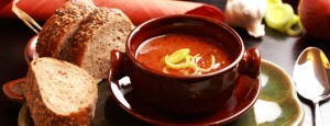 Sopa rústica de ajo