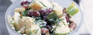 Ensalada austriaca de alubias con aliño de tofu