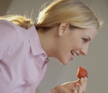 Fresas y cerebro joven